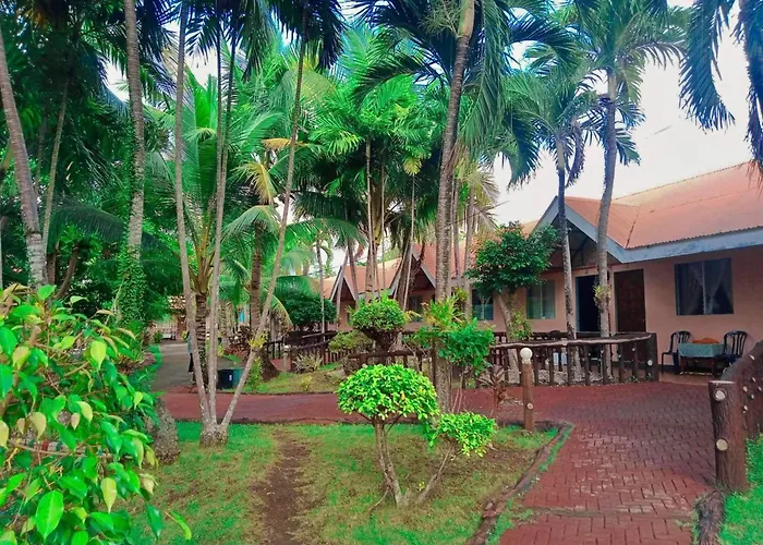 Resort Coco Grove Nature